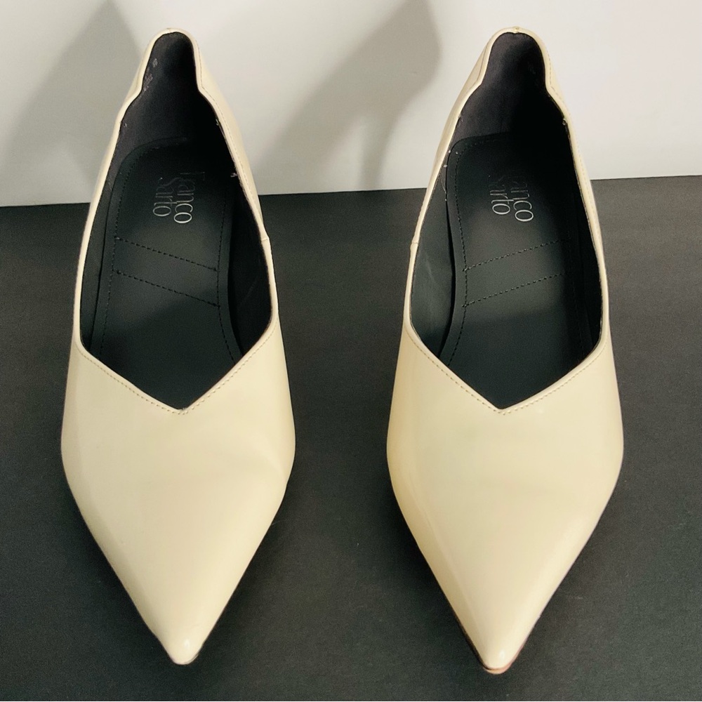 Franco Sarto Cream Pointed Toe Kitten Heel Pumps Low Heel Size 10